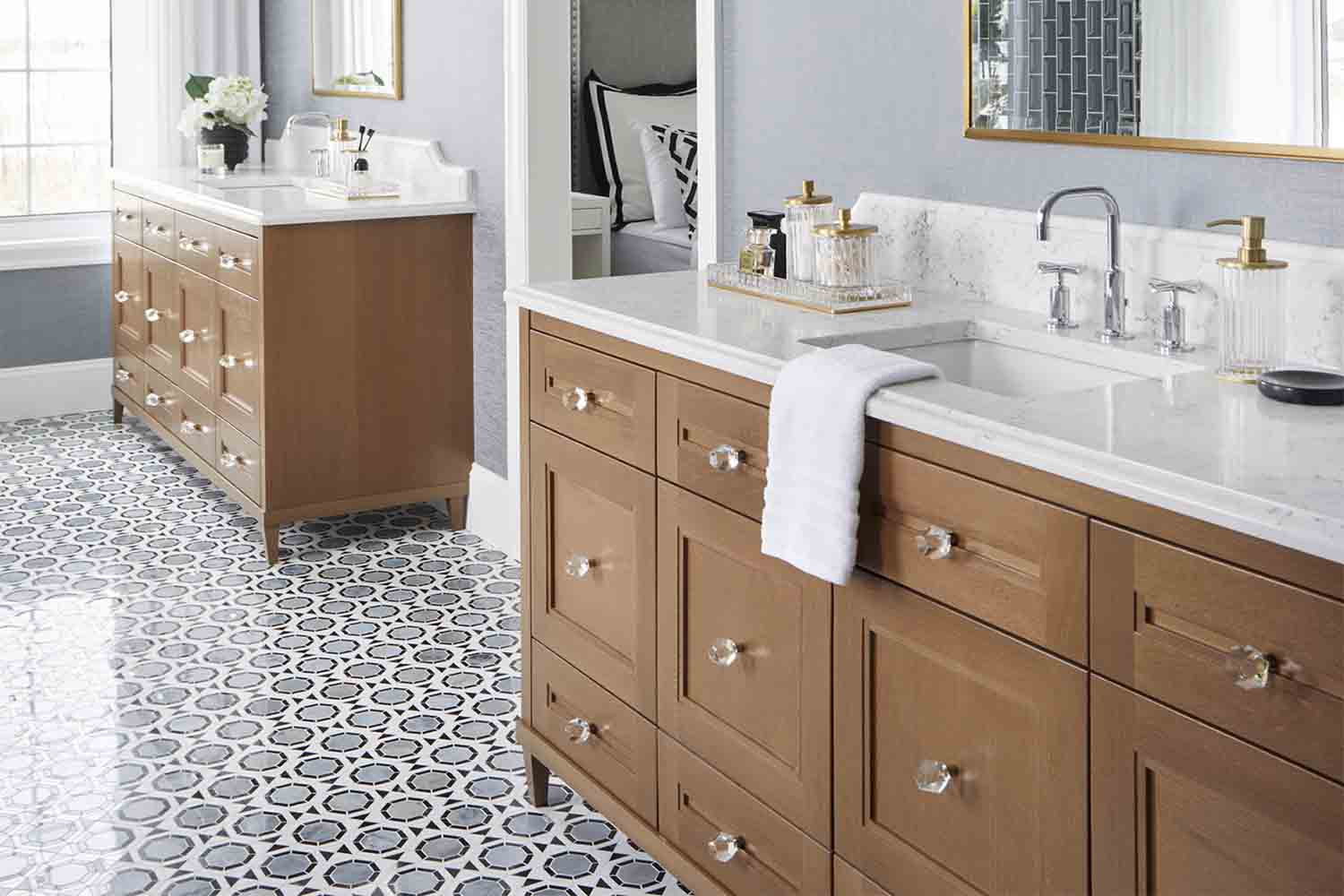 VANITY layout