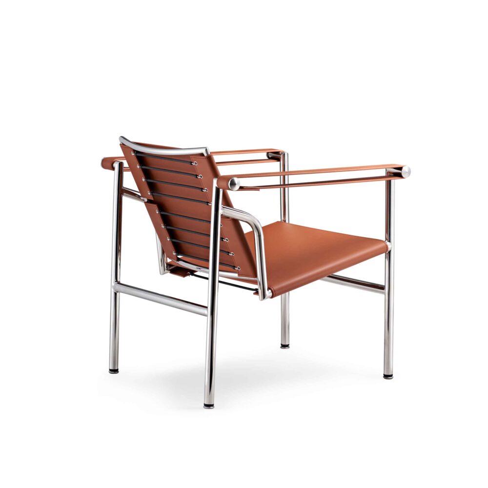 Adjustable backrest lounge chair with premium leather